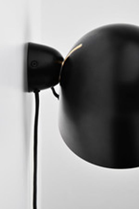 Woud Kuppi vegglampe